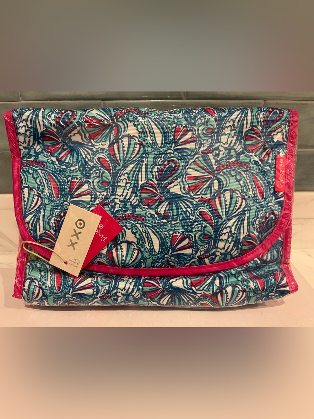 New Lilly Pulitzer for Target Valet Bag - Makeup Case